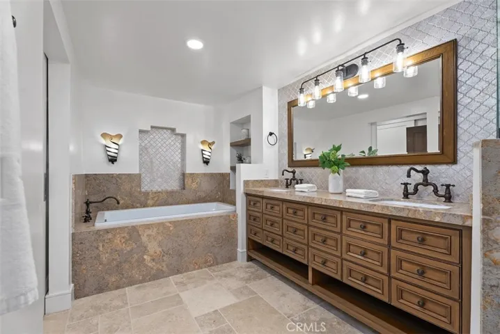 31423 South Coast Hway 51, Laguna Beach, California 92651
