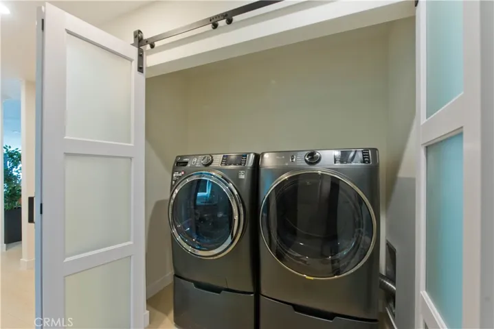 Brand new Washer/Dryer
