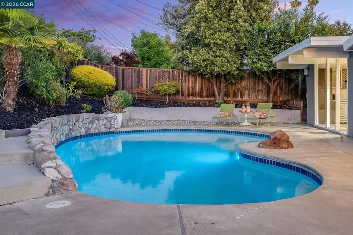 3707 Merridan Dr, Concord, California 94518