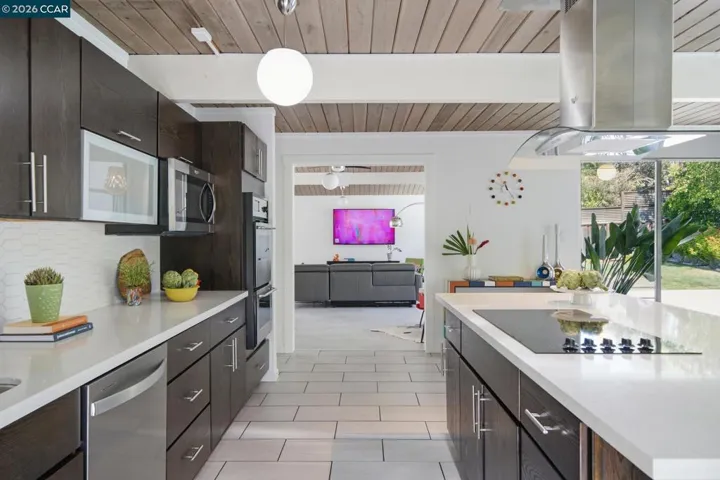 3707 Merridan Dr, Concord, California 94518