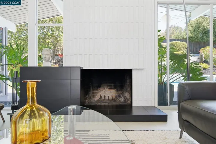 3707 Merridan Dr, Concord, California 94518