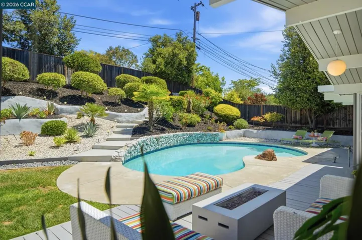 3707 Merridan Dr, Concord, California 94518