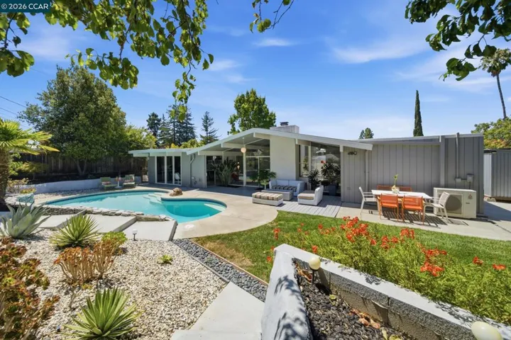 3707 Merridan Dr, Concord, California 94518
