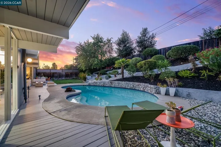3707 Merridan Dr, Concord, California 94518