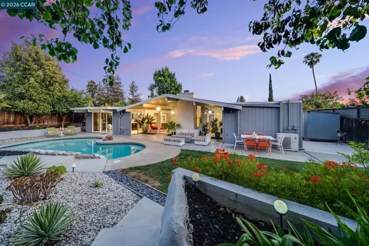 3707 Merridan Dr, Concord, California 94518