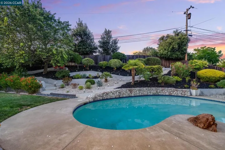 3707 Merridan Dr, Concord, California 94518