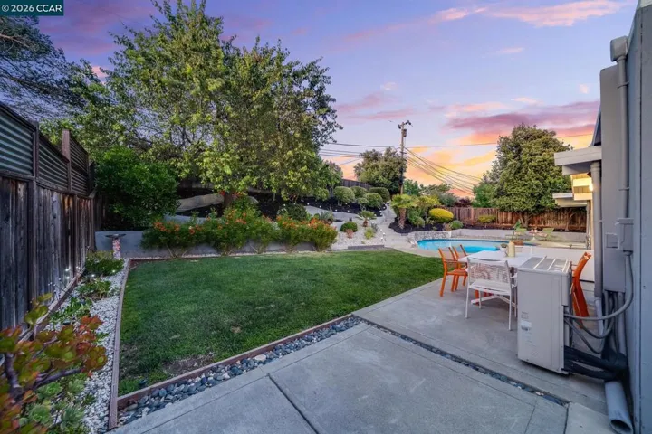 3707 Merridan Dr, Concord, California 94518