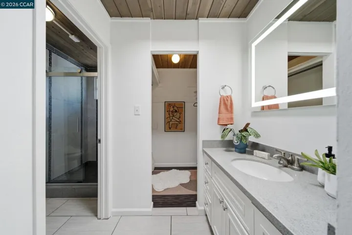 3707 Merridan Dr, Concord, California 94518
