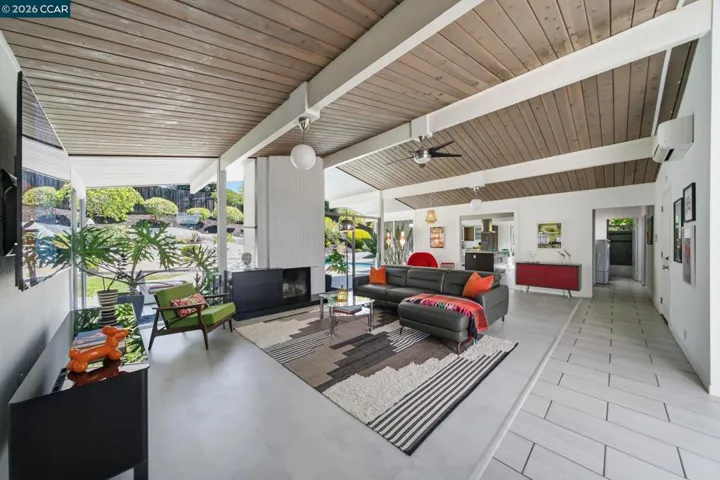 3707 Merridan Dr, Concord, California 94518