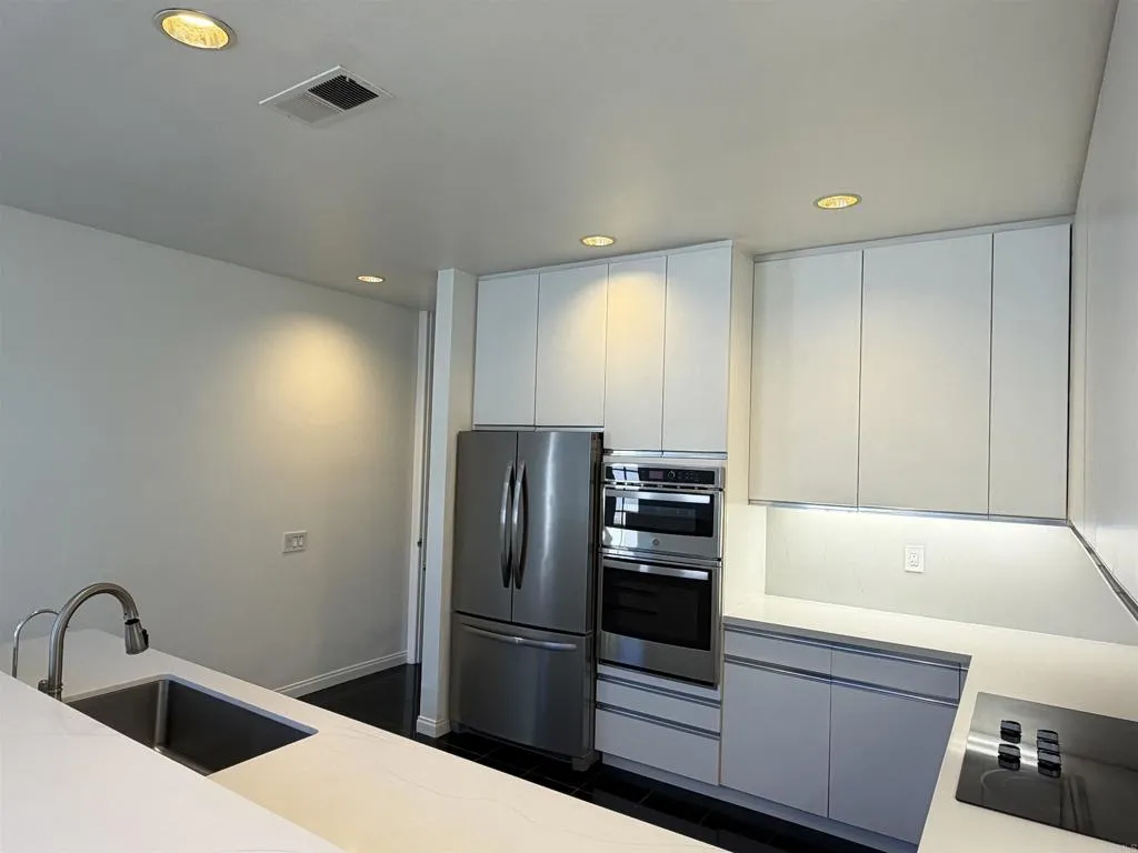 7490 Via De Fortuna, Carlsbad, California 92009 — photo 5