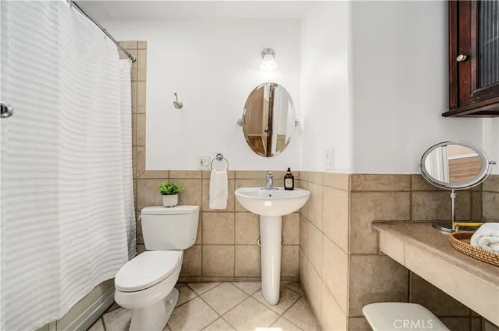 Third bedroom bathroom
