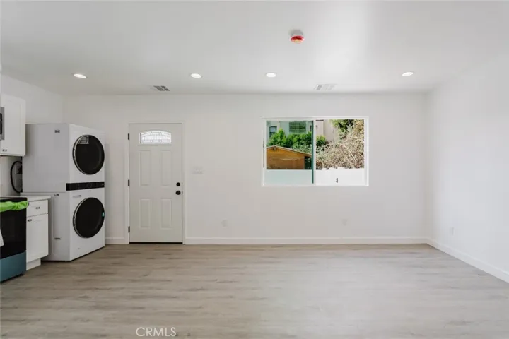 18310 Gresham Street, Northridge, California 91325