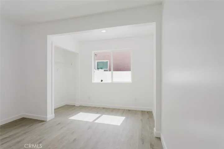 18310 Gresham Street, Northridge, California 91325