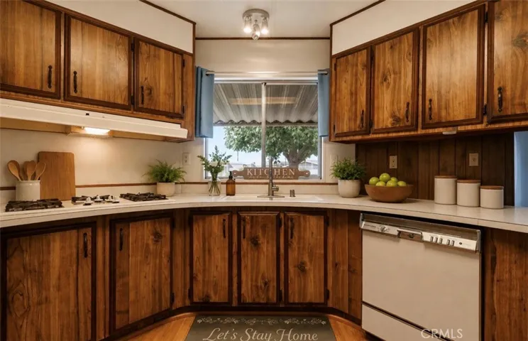 2131 W San Bernardino Drive 35, West Covina, California 91790