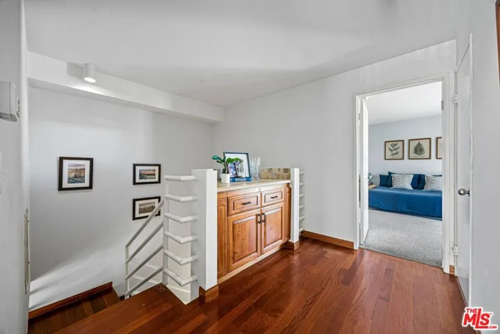 4549 Haskell Avenue 1, Encino, California 91436