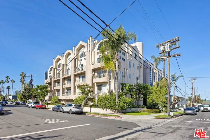 4549 Haskell Avenue 1, Encino, California 91436