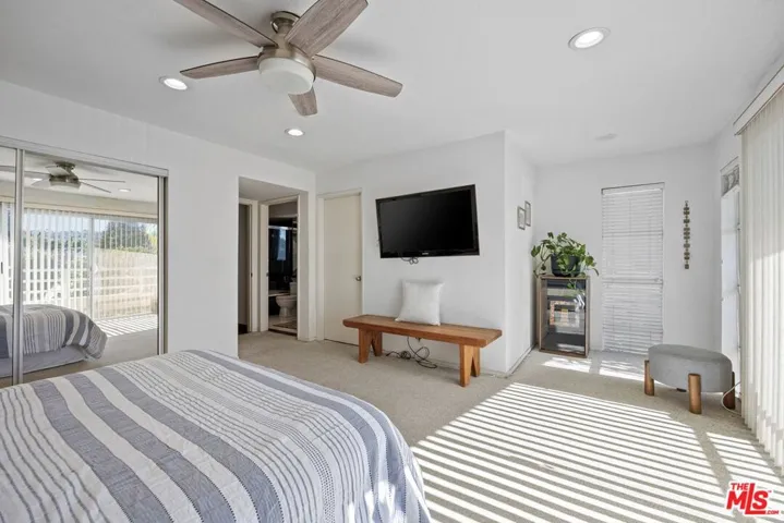 4549 Haskell Avenue 1, Encino, California 91436