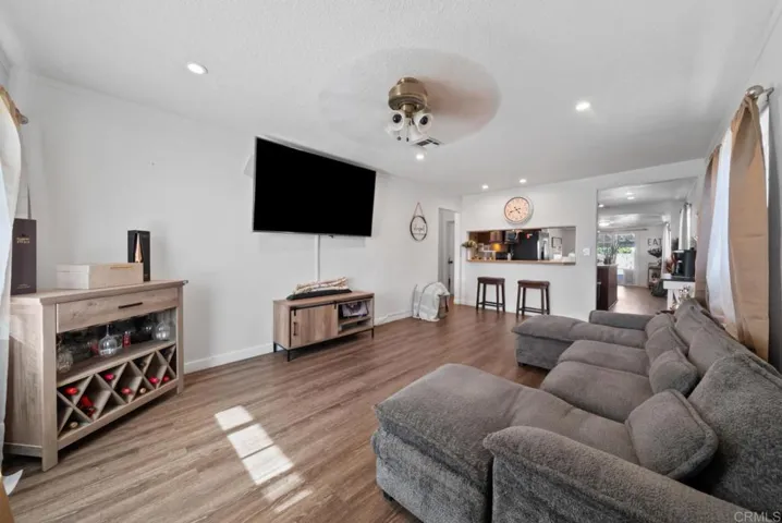 531 Felicita Avenue, Spring Valley, California 91977