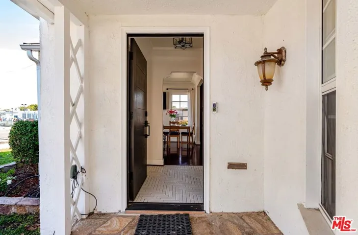 2900 W 80th Street, Inglewood, California 90305