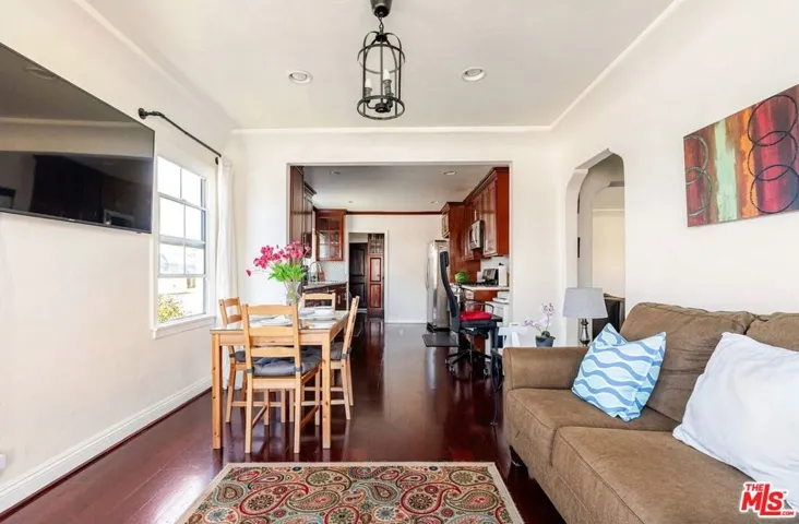 2900 W 80th Street, Inglewood, California 90305