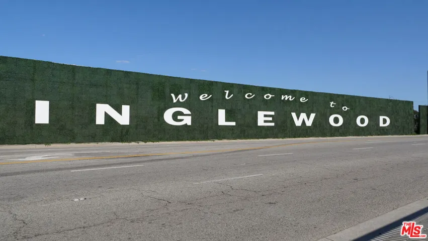 2900 W 80th Street, Inglewood, California 90305