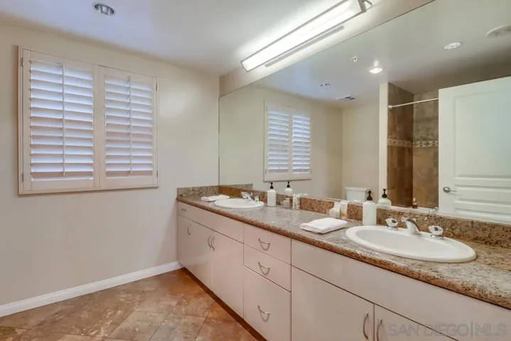 555 Front St 205, San Diego, California 92101
