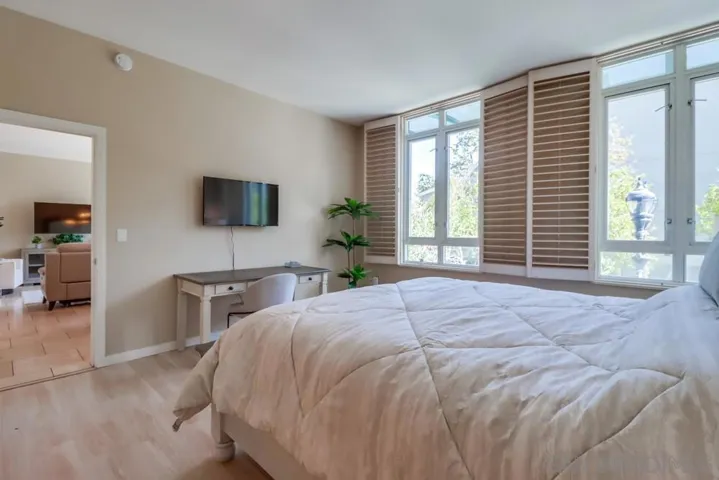 555 Front St 205, San Diego, California 92101
