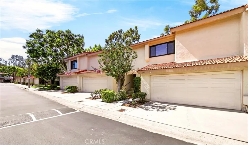 2303 W Millstream Drive 104, Fullerton, California 92833