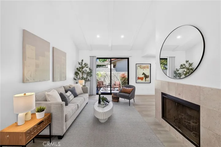 2303 W Millstream Drive 104, Fullerton, California 92833