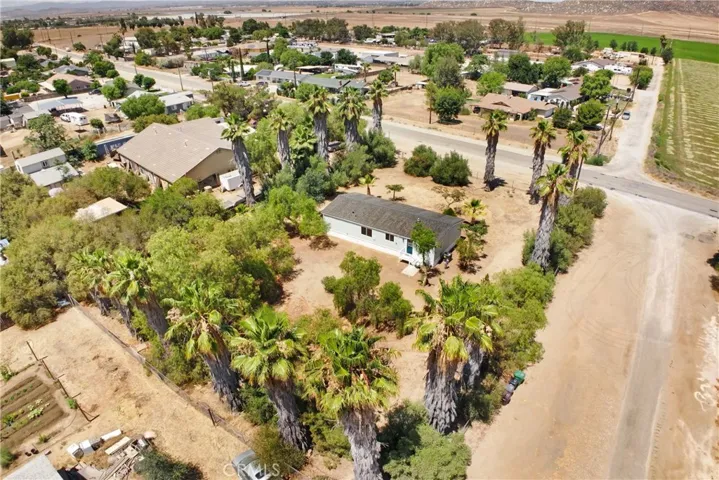 28247 Reservoir, Nuevo, California 92567