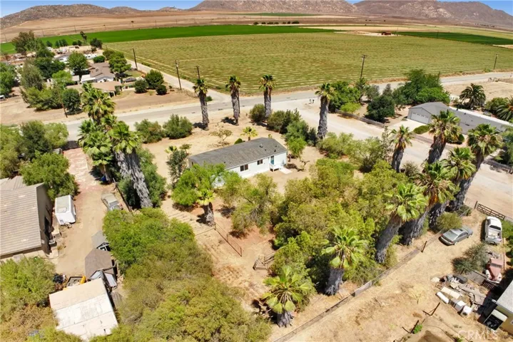 28247 Reservoir, Nuevo, California 92567