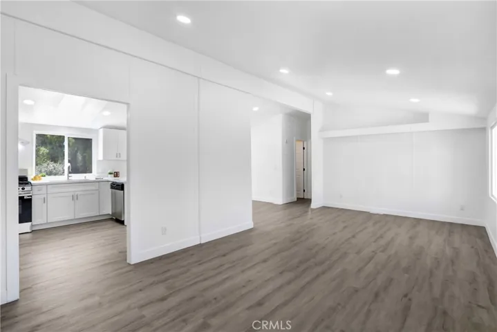 28247 Reservoir, Nuevo, California 92567
