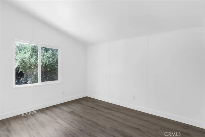 28247 Reservoir, Nuevo, California 92567