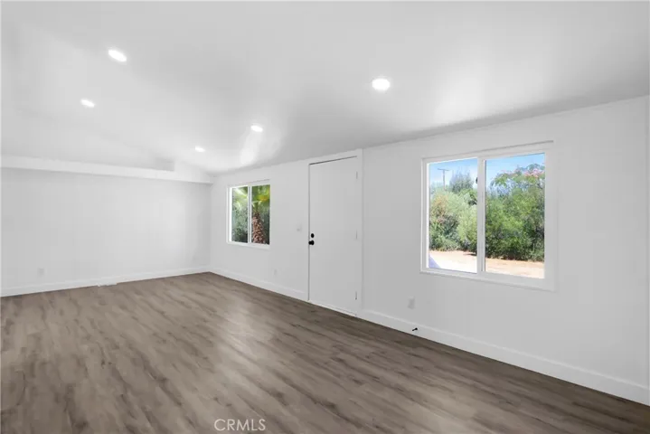 28247 Reservoir, Nuevo, California 92567