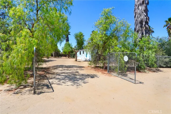 28247 Reservoir, Nuevo, California 92567