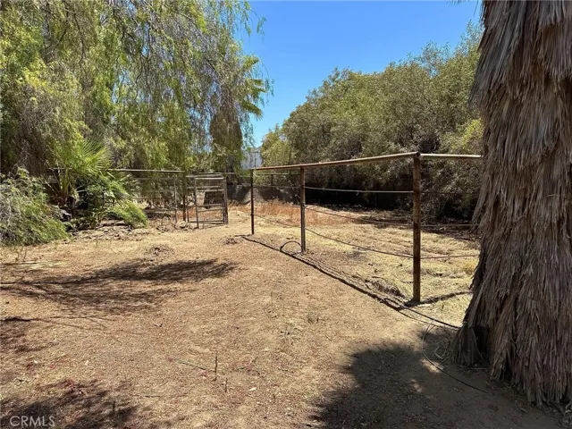28247 Reservoir, Nuevo, California 92567