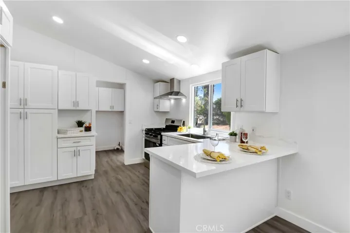 28247 Reservoir, Nuevo, California 92567
