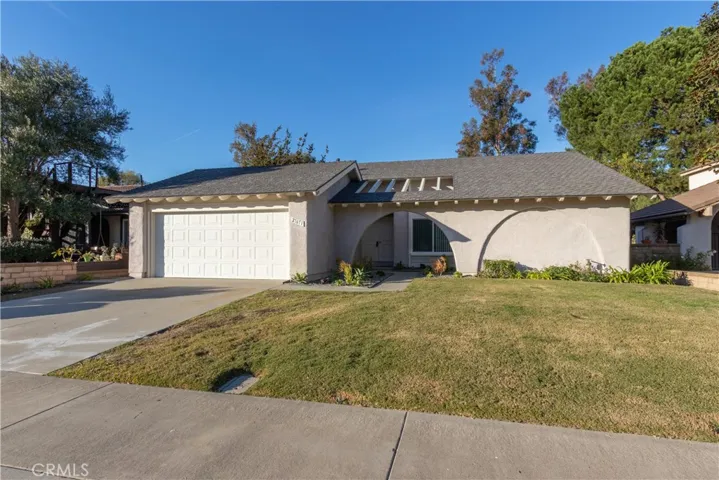 27671 Durazno, Mission Viejo, California 92692