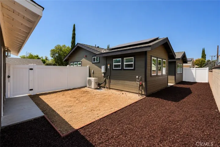 4809 Charlotte Way, Riverside, California 92504