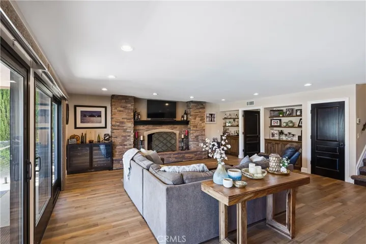 30374 Point Marina Drive, Canyon Lake, California 92587