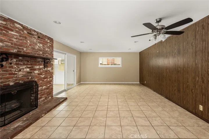5242 Loyola, Westminster, California 92683
