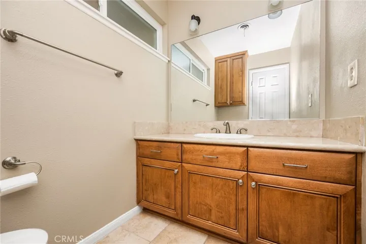 5242 Loyola, Westminster, California 92683