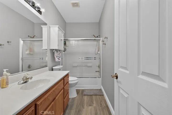 2063 Picadilly Court, Manteca, California 95336