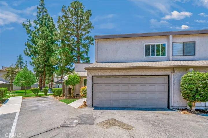 3002 E Via Siena, Anaheim, California 92806