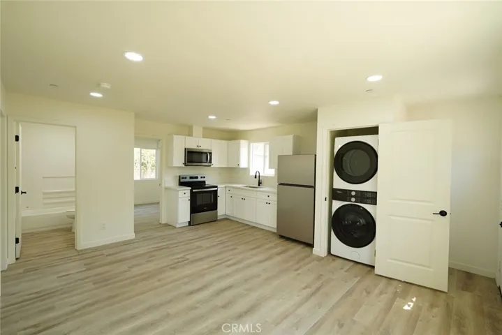 4811 Charlotte Way, Riverside, California 92504