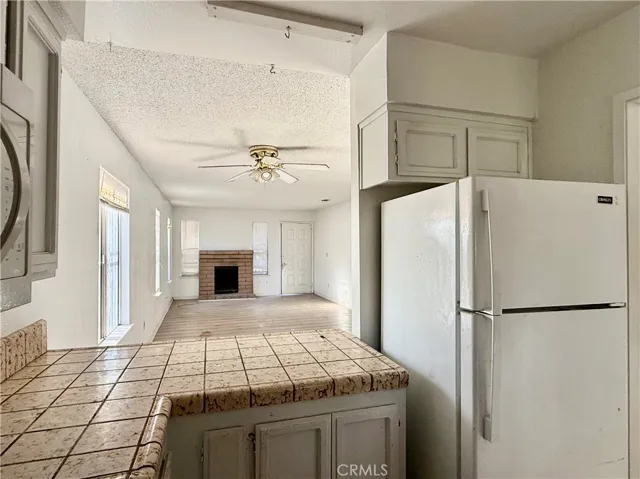 1027 W Dakota 113, Fresno, California 93705