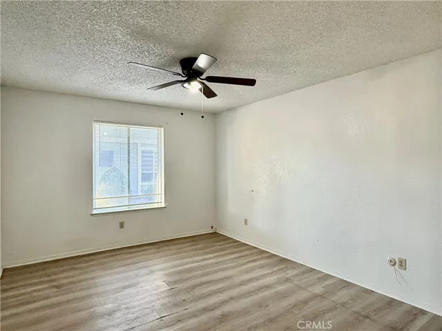 1027 W Dakota 113, Fresno, California 93705