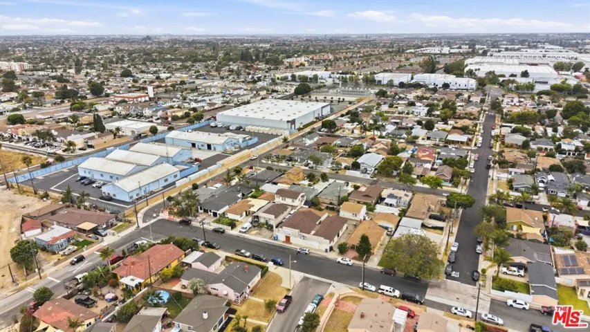 743 E Deloras Drive, Carson, California 90745