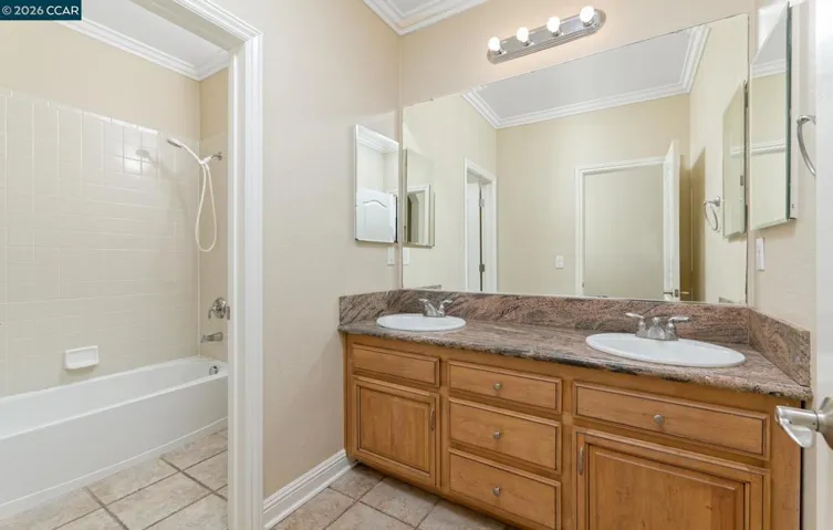 9569 Calibra Ln, Sacramento, California 95827