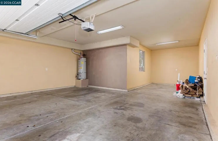 9569 Calibra Ln, Sacramento, California 95827